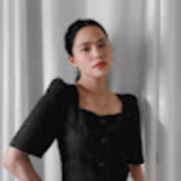 Meet your Posher, Aia - Picture 1 of 1